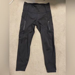 Athleta Rainier 7/8 Tights - Black Size S